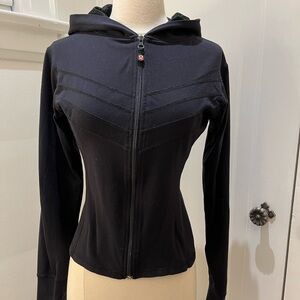 Lululemon zip front jacket with hood